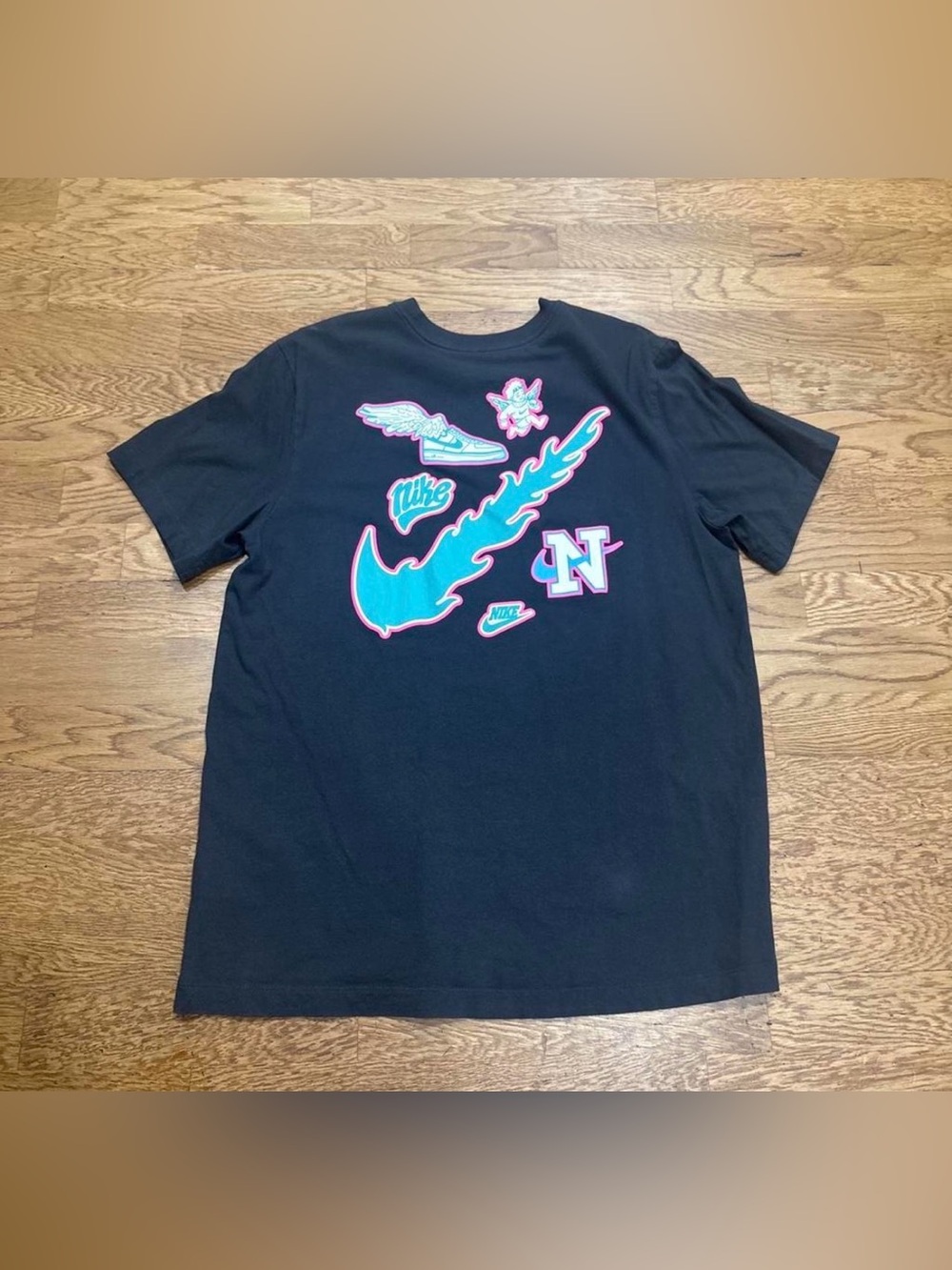 Nike - Picture 5 of 6